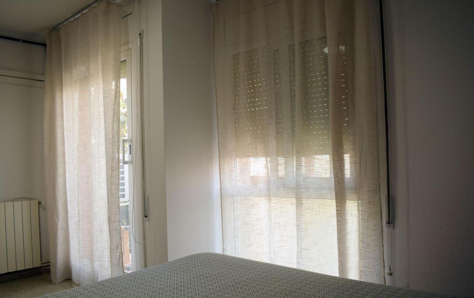 Apartamentos Atlas Terrassa IV Екстериор снимка
